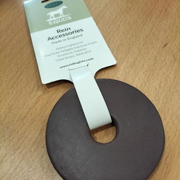 Arandela (galleta) ABBEY ENGLAND EQUUS goma TALLA CABALLO (alta calidad) color marrón (par) - Imagen 1