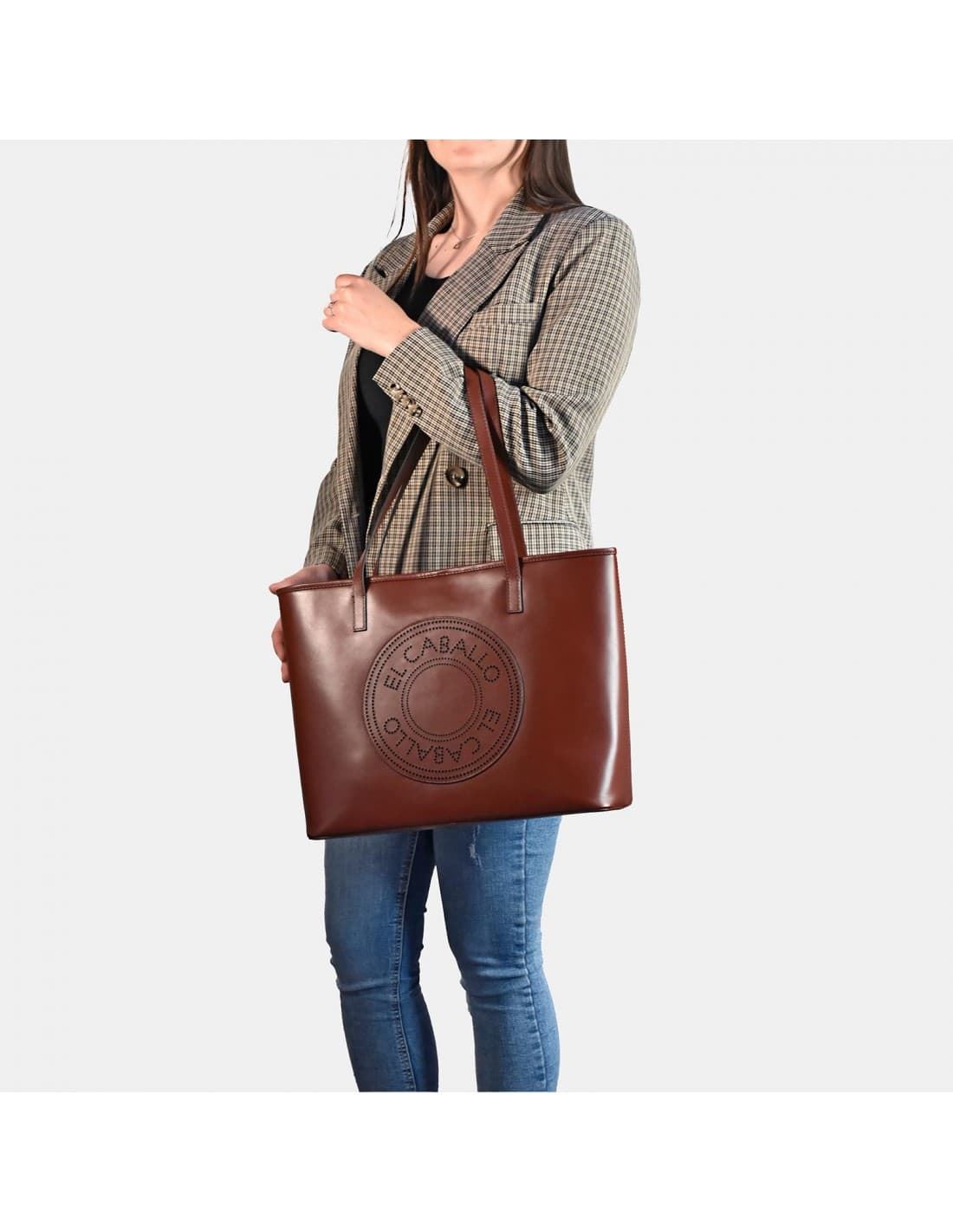 Bolso "EL CABALLO" shopping dos asas piel perforada color marrón - Imagen 4