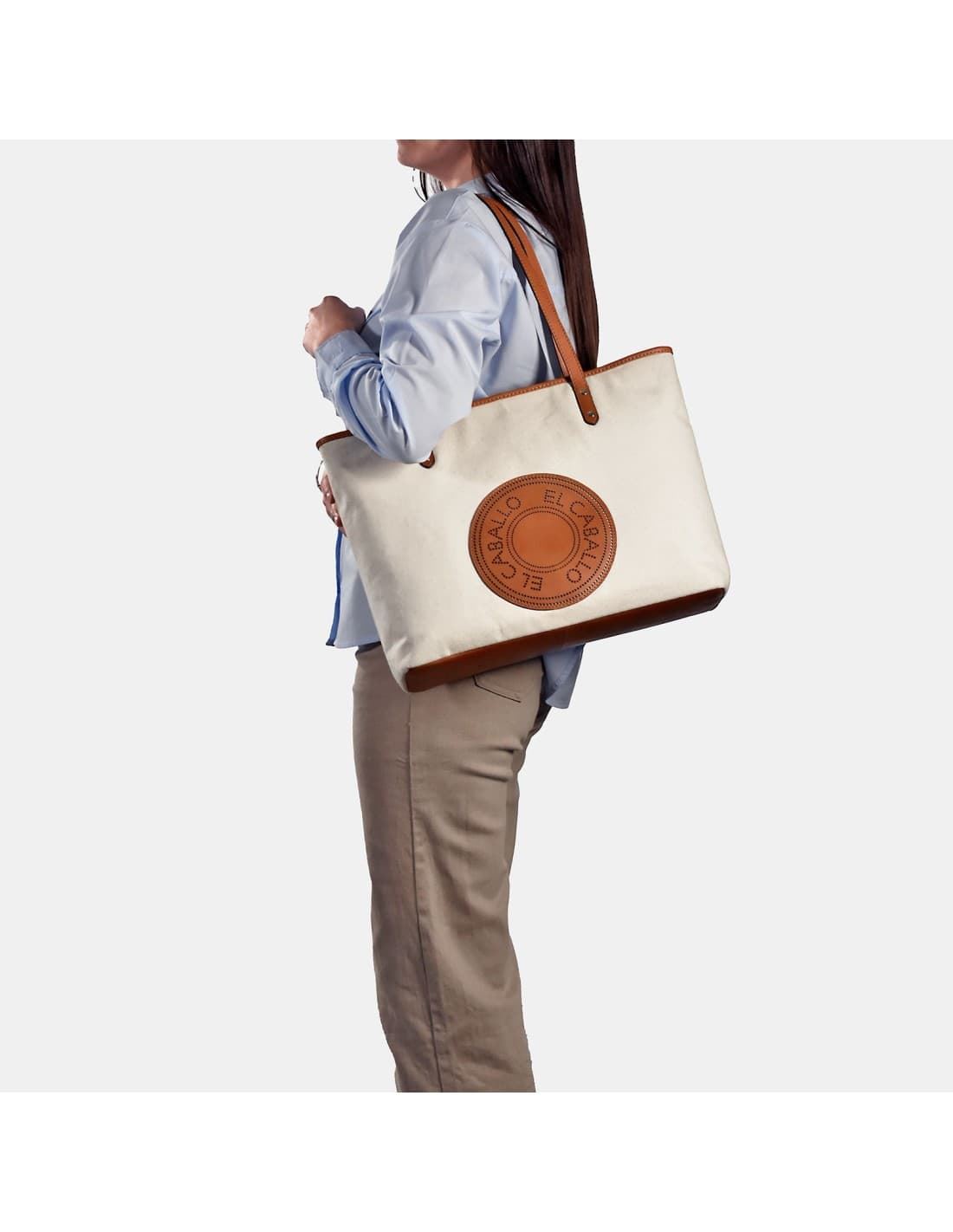 Bolso shopping "EL CABALLO" dos asas lona marfil detalles cuero - Imagen 4