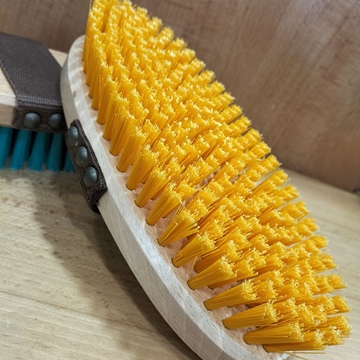 Bruza ZALDI madera con cerdas de plástico y cinta de lona - Imagen 2