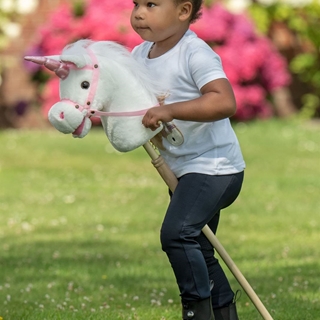 Caballo peluche HKM con palo y ruedas color blanco/rosa Unicornio (con sonido) - Imagen 2
