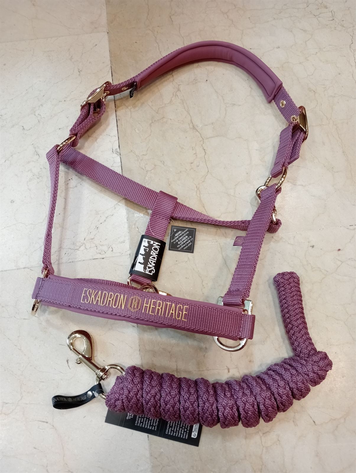 Cabezada cuadra ESKADRON color ciruela logo muserola TALLA COB - Imagen 2