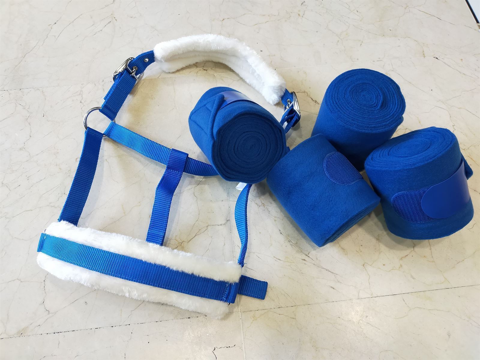 Cabezada cuadra HKM Sports Equipment borreguillo color azul royal talla PONY - Imagen 1
