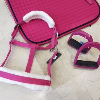 Cabezada cuadra HKM Sports Equipment borreguillo color rosa fucsia talla PONY - Imagen 1