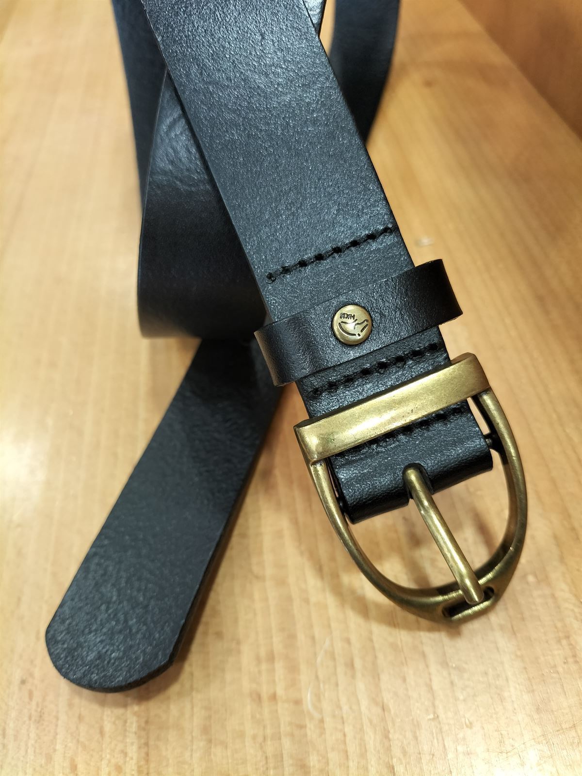 Cinturón cuero HKM Beth color negro hebilla estribo - Imagen 1