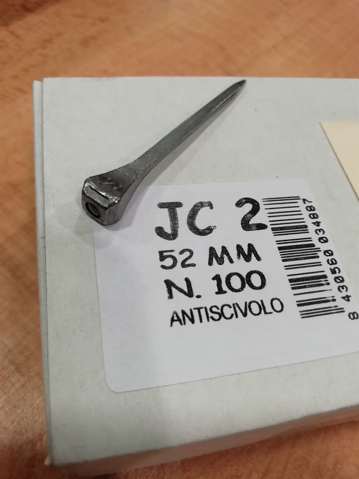 Clavo con vídea MONDIAL  JC 2 (caja de 100 unidades) - Imagen 1