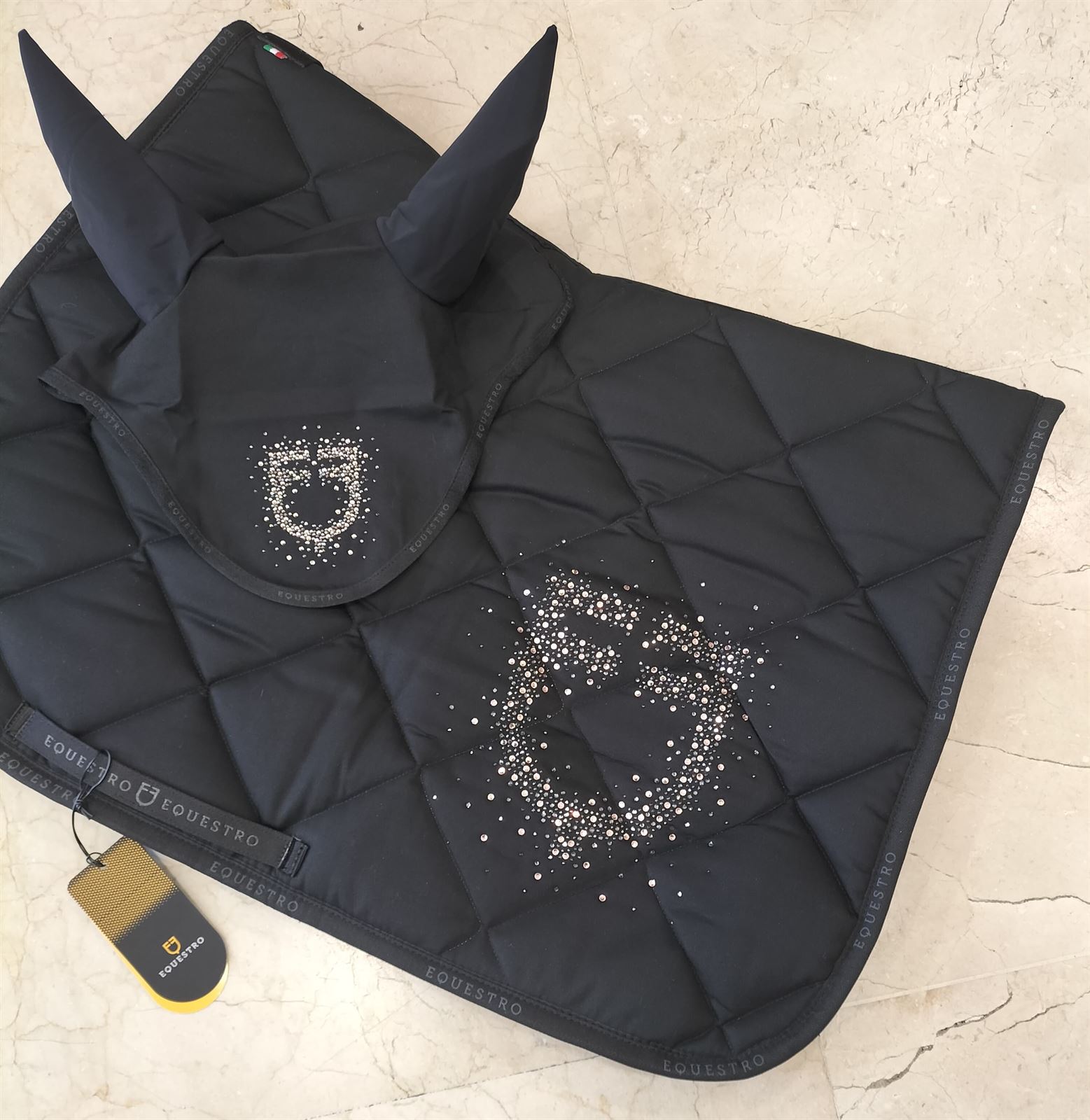 Conjunto EQUESTRO mantilla Uso General  y orejeras FULL, color negro cristales rosegold - Imagen 6