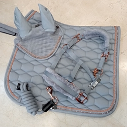 Conjunto HKM Sports Equipment mantilla y orejeras Rosegold Glamour gris TALLA PONY USO GENERAL - Imagen 1