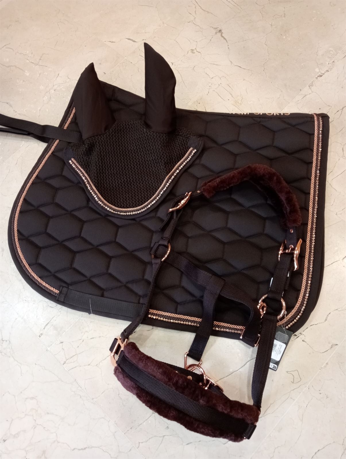 Conjunto HKM Sports Equipment Style Mantilla y Orejeras Rosegold Glamour, color marrón chocolate/rosegold - Imagen 10