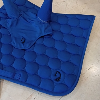 Conjunto LAURIA GARRELLI mantilla y orejeras Amalfi Sportive color azul royal DOMA/COB - Imagen 2