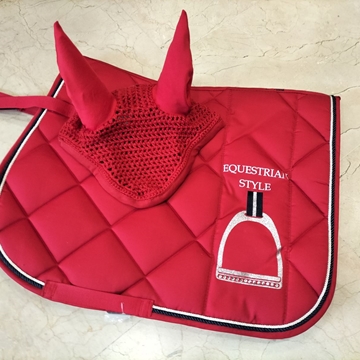Conjunto Mantilla y Orejeras HKM Sports Equipment color rojo TALLA PONY - Imagen 1