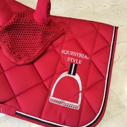 Conjunto Mantilla y Orejeras HKM Sports Equipment color rojo TALLA PONY - Imagen 2