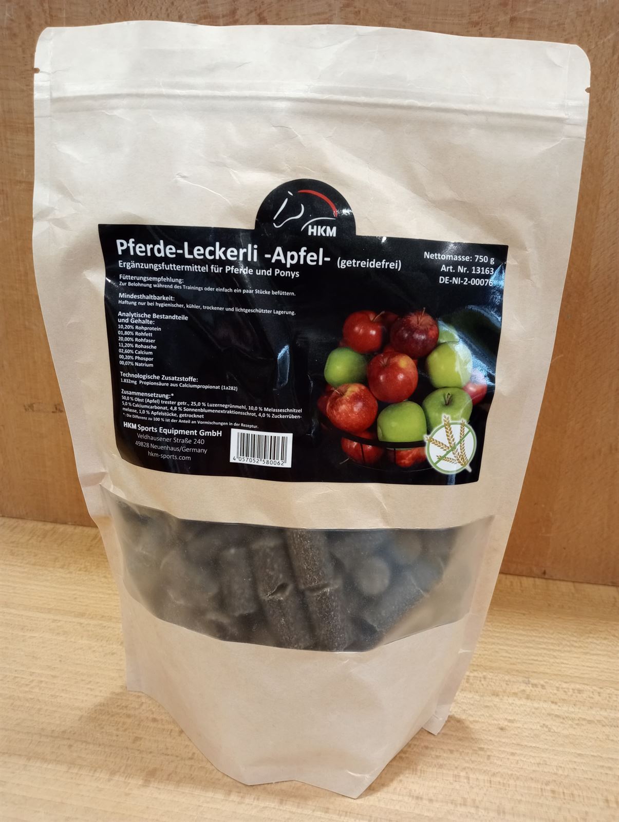 Golosinas HKM para el caballo SIN CEREALES, sabor manzana bolsa - Imagen 2