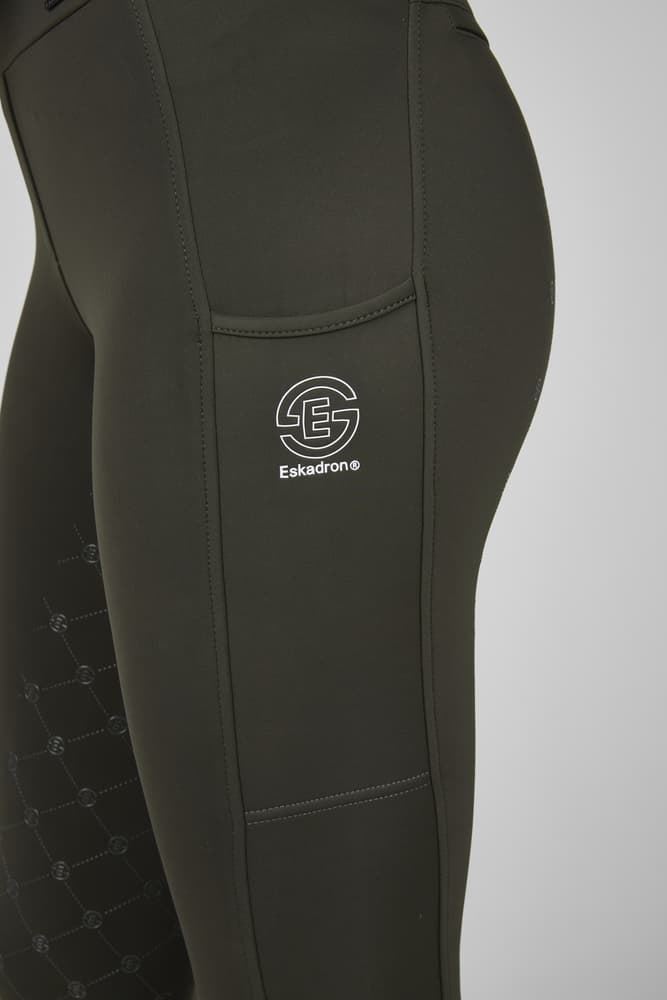 Legging ESKADRON Tight color verde, culera grip - Imagen 2