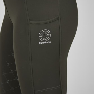 Legging ESKADRON Tight color verde, culera grip - Imagen 2