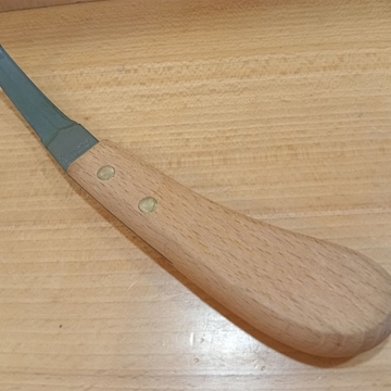 Legra MUSTAD hoja doble corte mango madera - Imagen 2