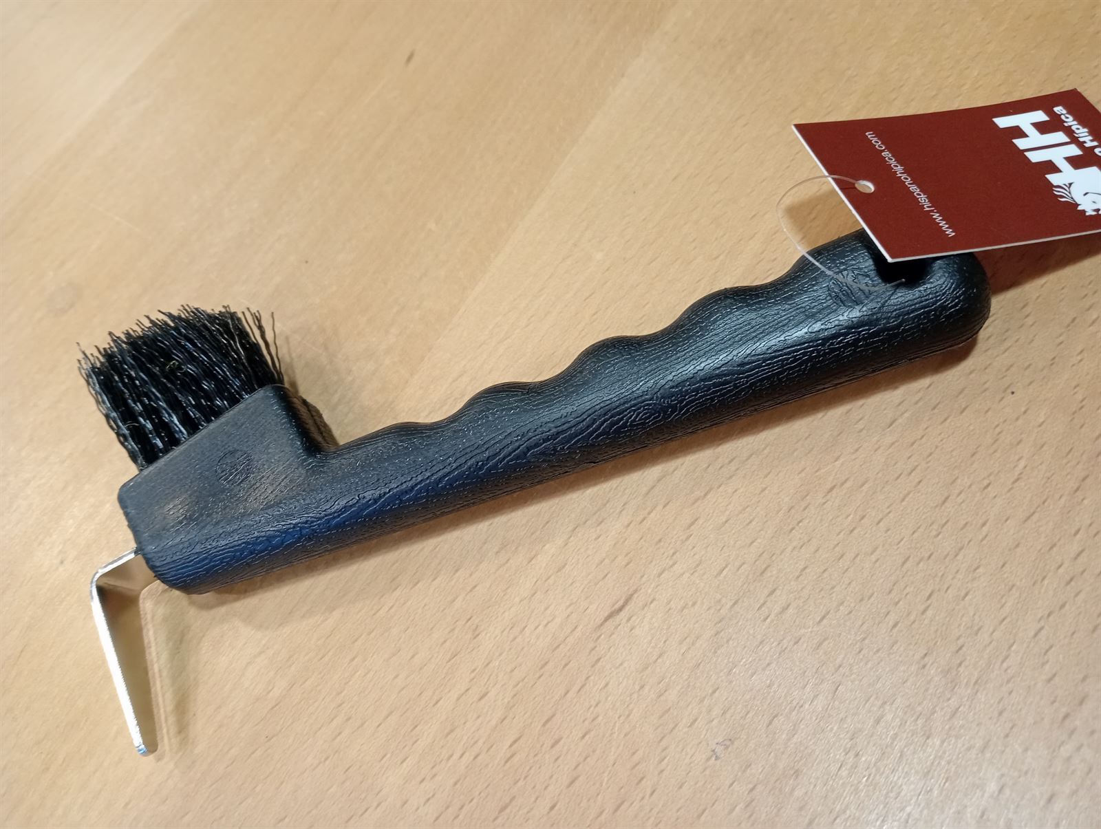 Limpiacascos HH con cepillo color negro - Imagen 1