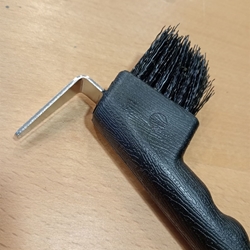 Limpiacascos HH con cepillo color negro - Imagen 2