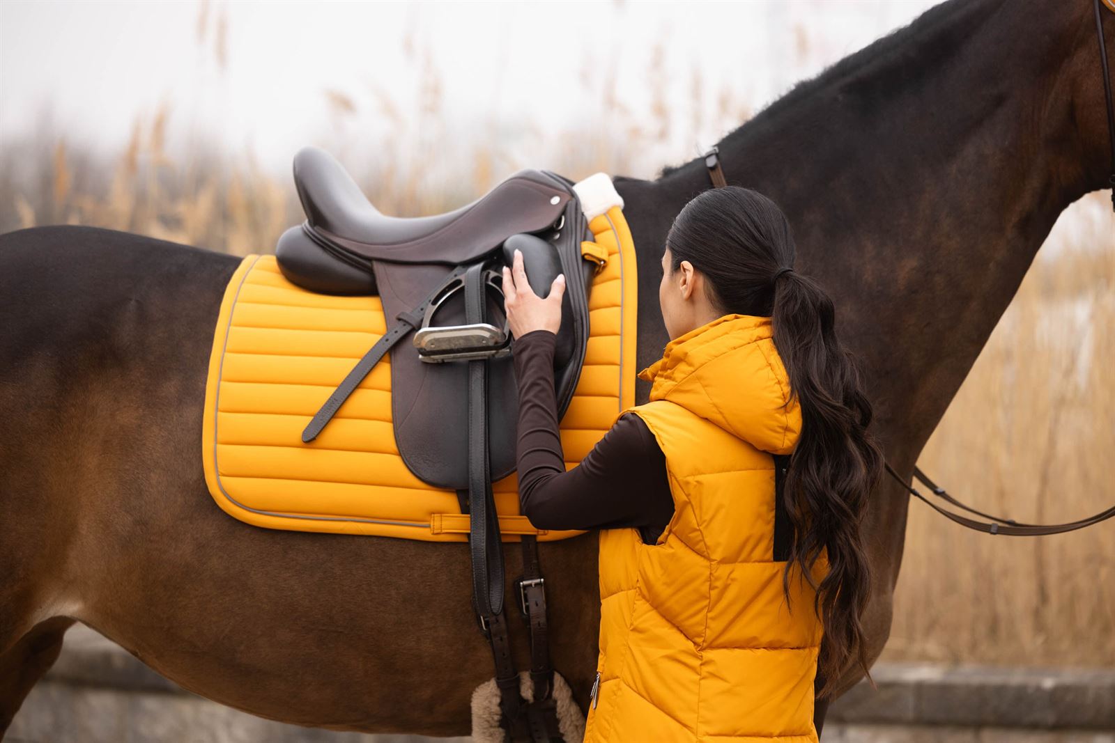 Mantilla LAURIA GARRELLI Livigno Elegance color mostaza USO GENERAL - Imagen 1