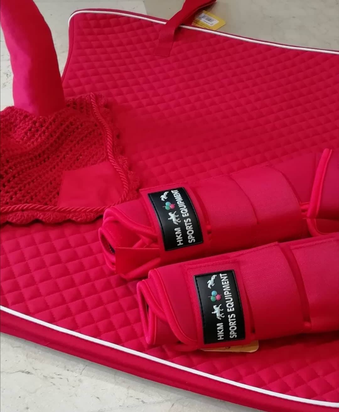 Protectores HKM Sports Equipment de softopren rojo (par) talla L - Imagen 1