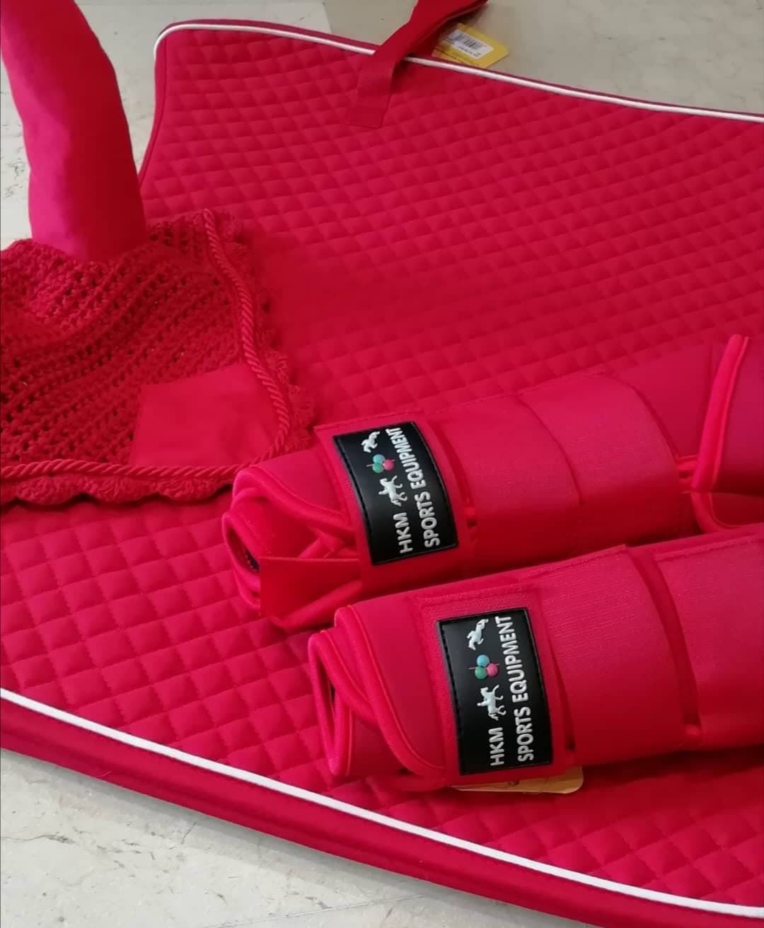 Protectores HKM Sports Equipment de softopren rojo (par) talla XL - Imagen 1