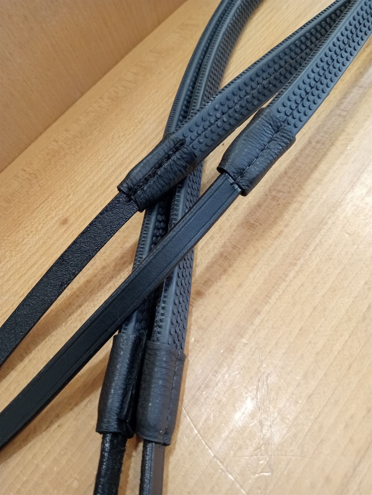 Riendas de goma HH cuero negro, goma negra FULL 1/2" - Imagen 3