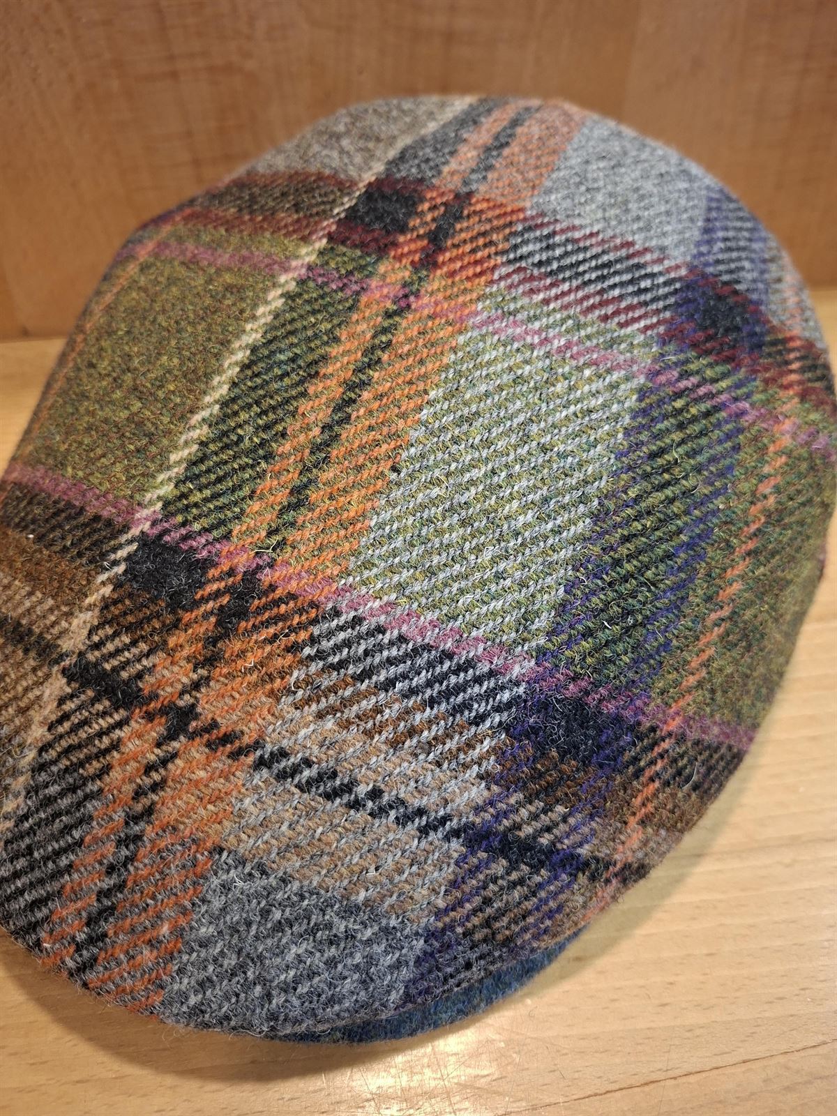 Visera BEIRETS de lana, cuadros caldero/rosa/gris/verde/beige - Imagen 1