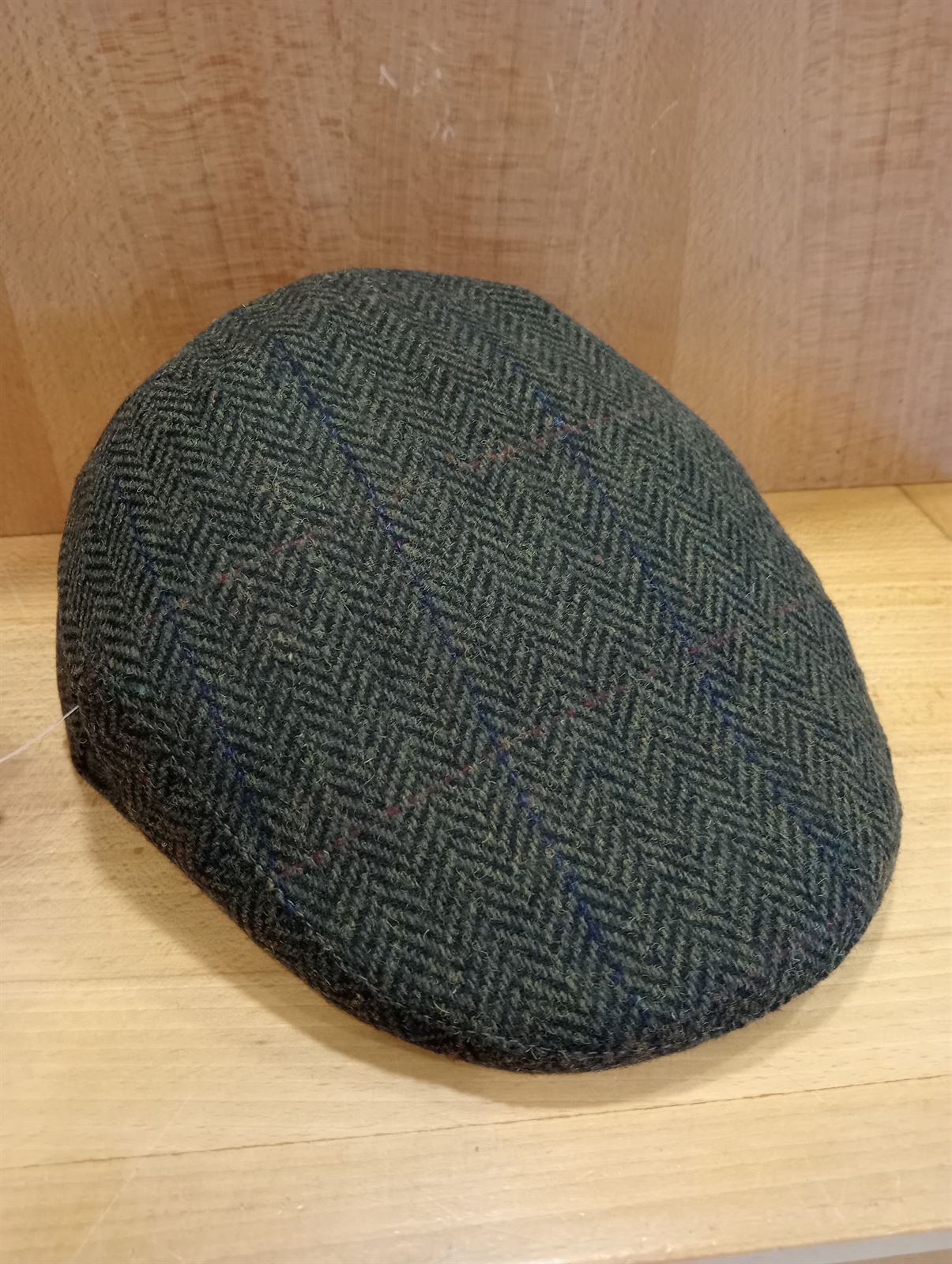 Visera BEIRETS de lana espiguilla tono verde - Imagen 1