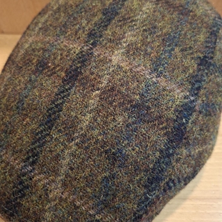 Visera BEIRETS de lana HARRIS TWEED, cuadros verde caza - Imagen 2