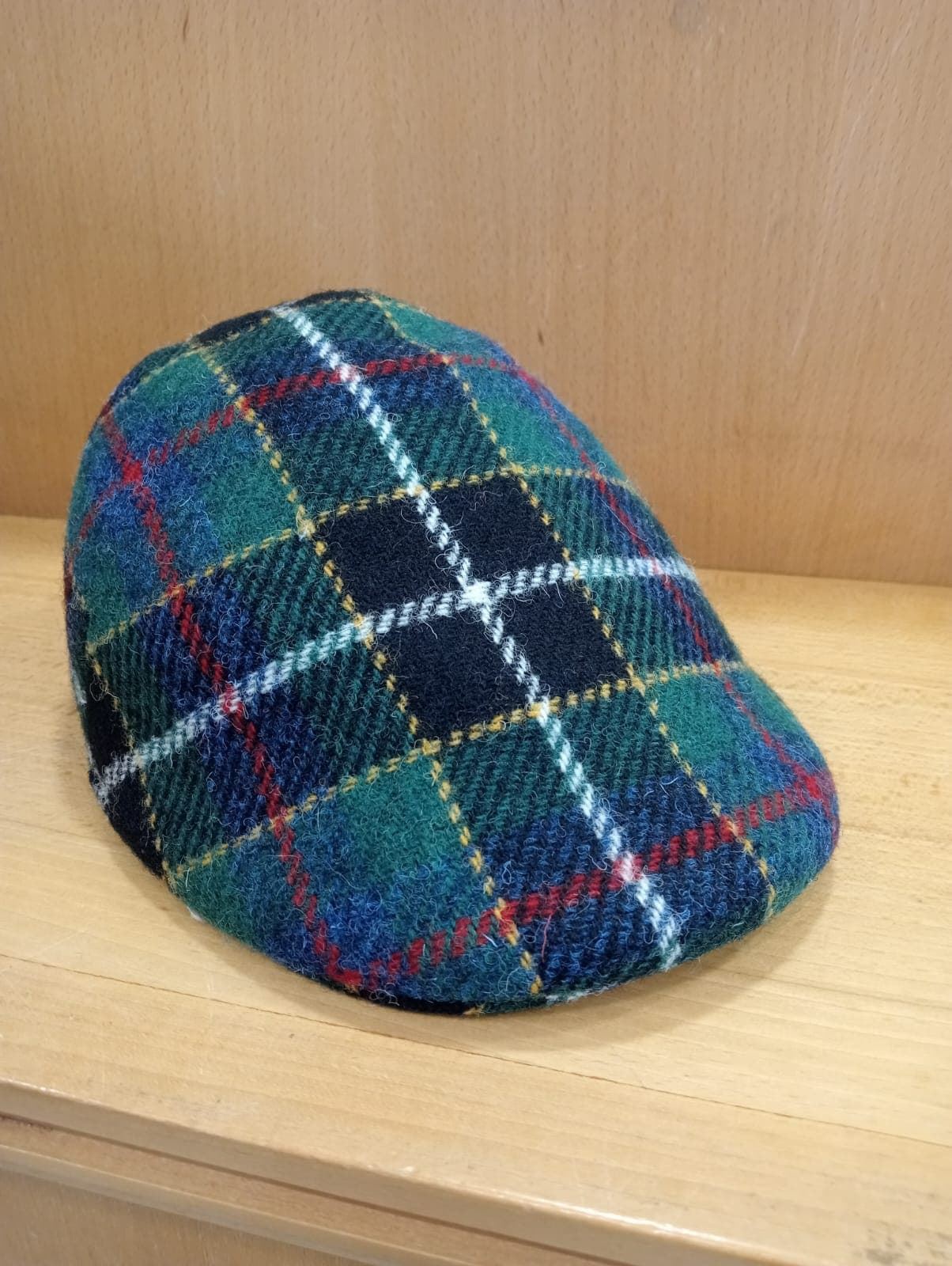 Visera BEIRETS de lana HARRIS TWEED, tartán verde - Imagen 3